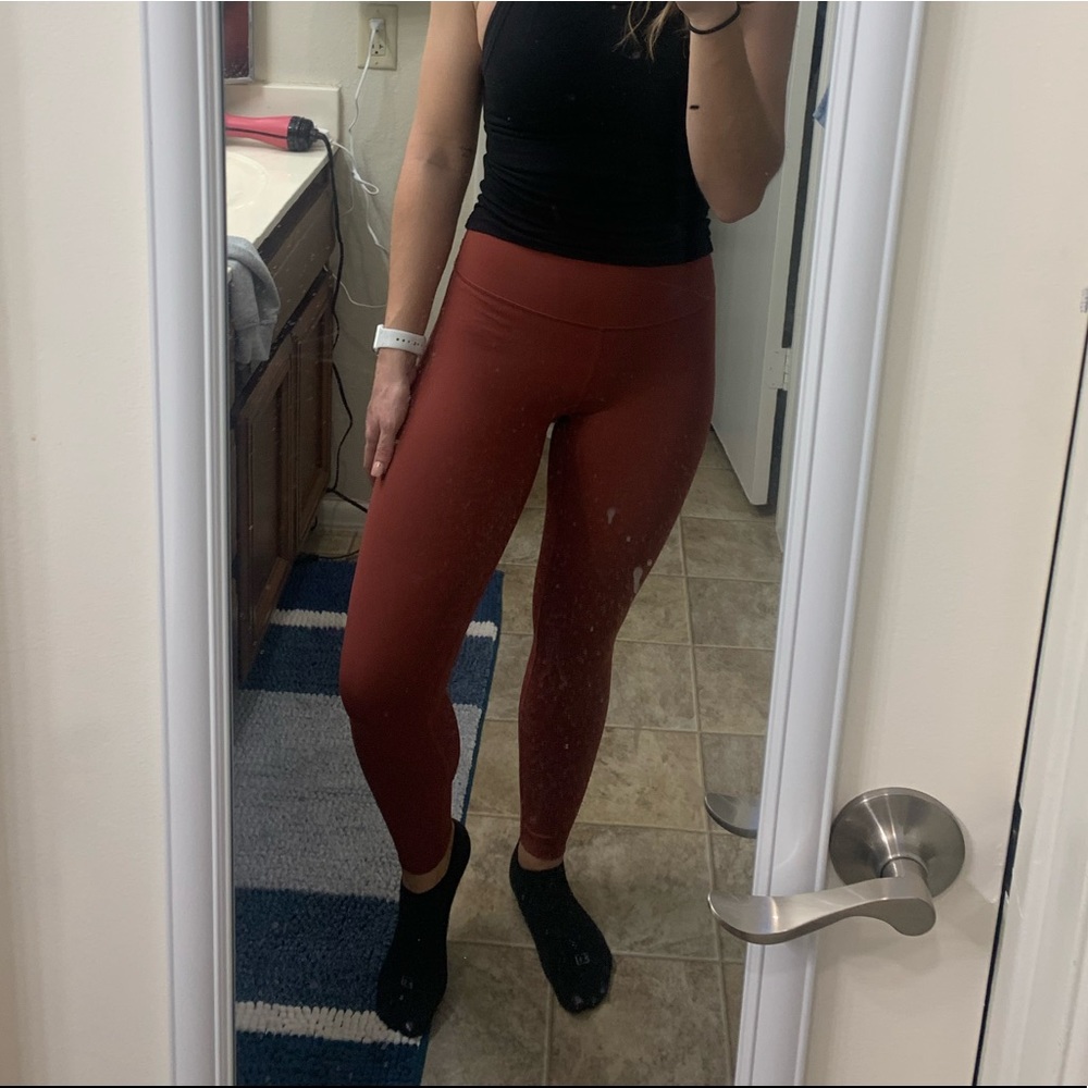 Lululemon deep salmon colored leggings